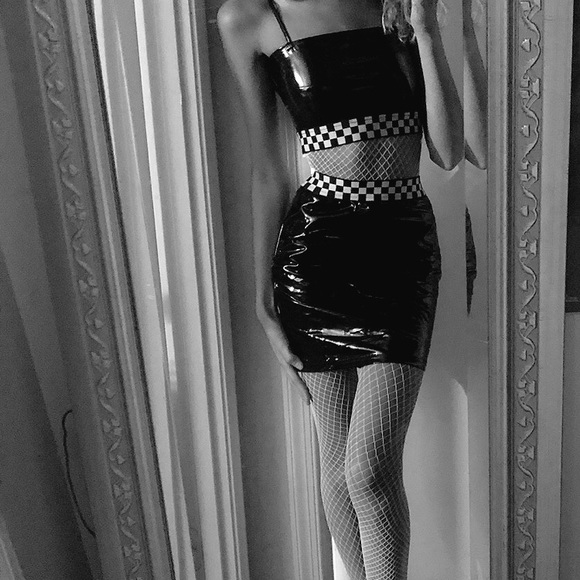 Dresses & Skirts - Xs/Small New Unique & Trendy Checkered Shiny Set